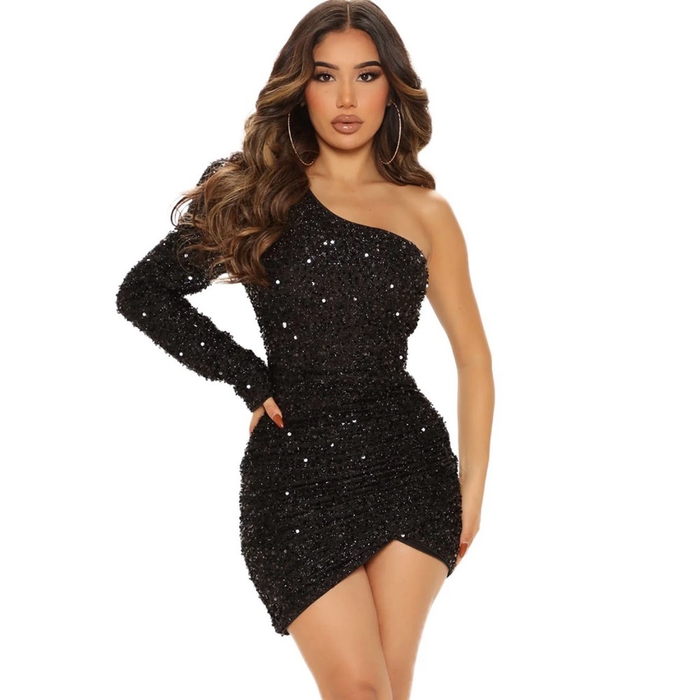 Fashion Nova Olivia Sequin Mini
